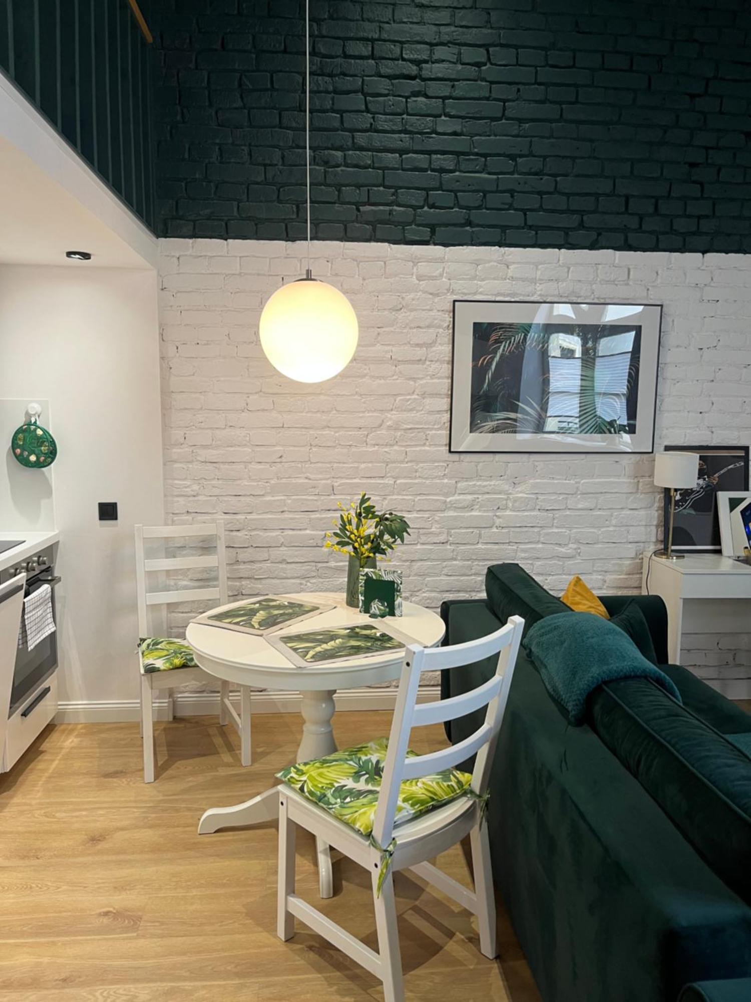 Piotrkowska 37 Green Leaf Lodz  Ngoại thất bức ảnh